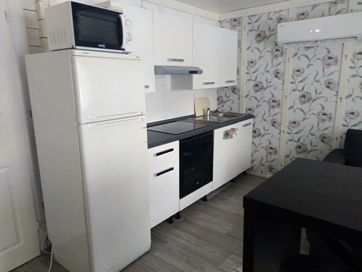 Pirttiniemen Lomakylae Hotel Muurasjarvi ภายนอก รูปภาพ